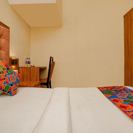 Fabexpress Emerald Inn Mumbai Dış mekan fotoğraf