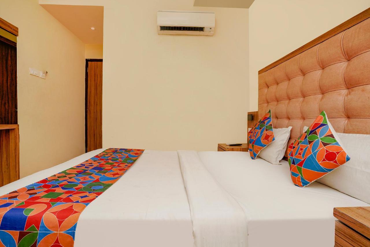 Fabexpress Emerald Inn Mumbai Dış mekan fotoğraf