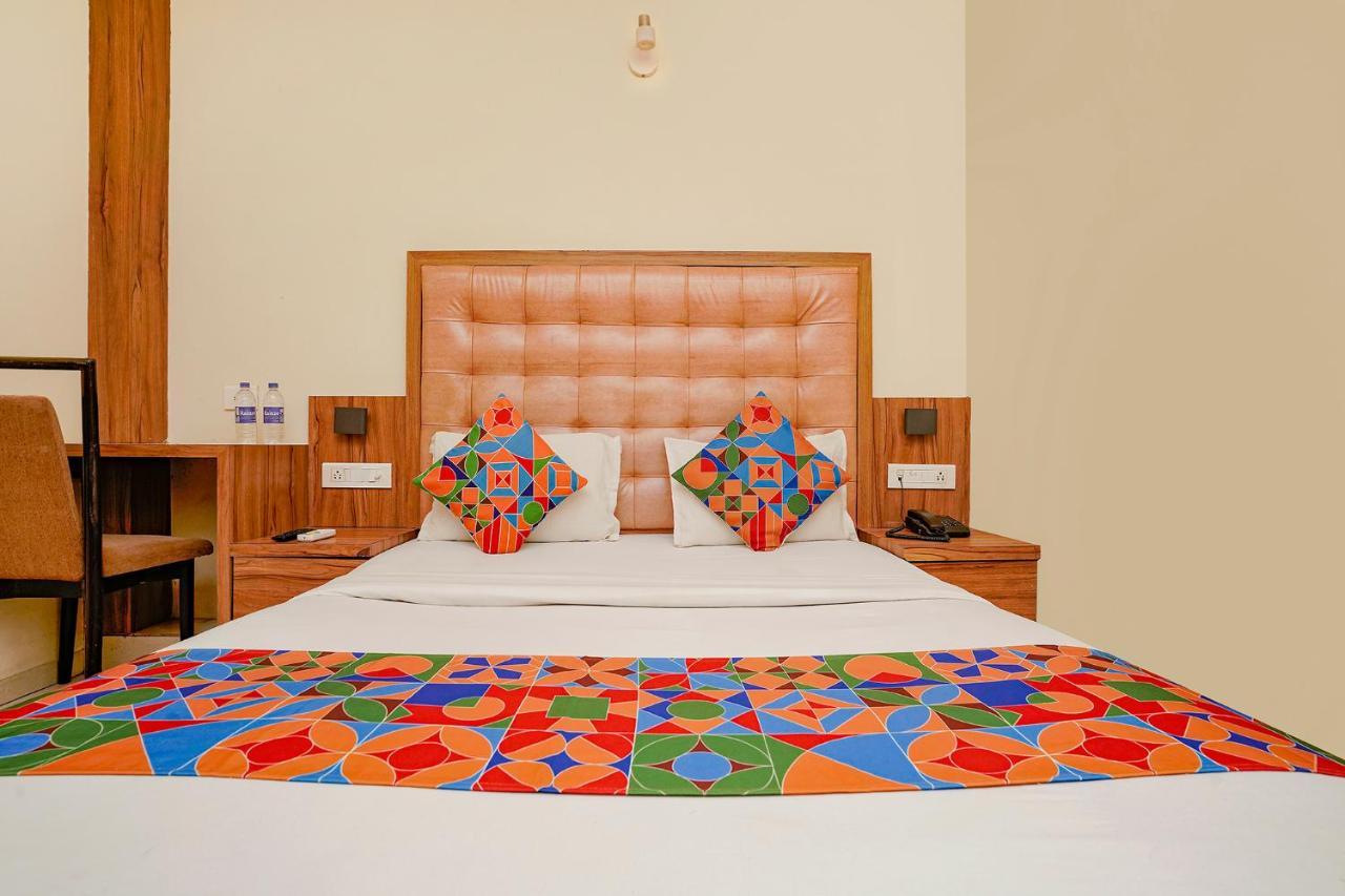 Fabexpress Emerald Inn Mumbai Dış mekan fotoğraf