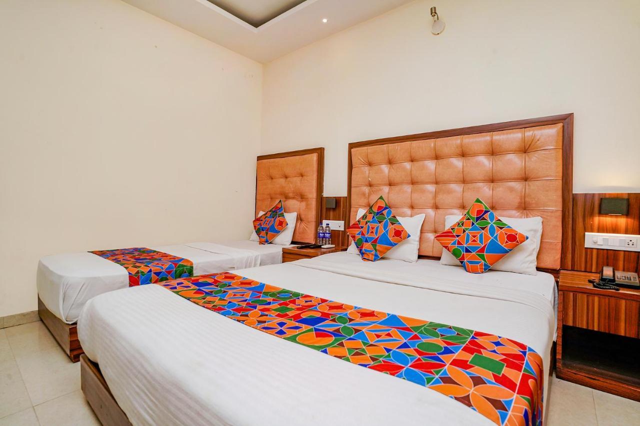 Fabexpress Emerald Inn Mumbai Dış mekan fotoğraf