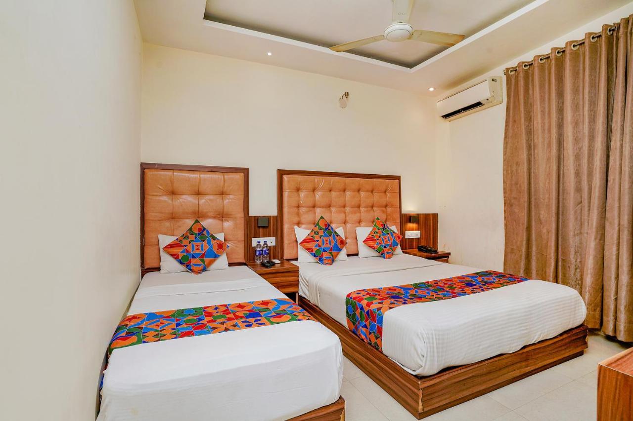 Fabexpress Emerald Inn Mumbai Dış mekan fotoğraf